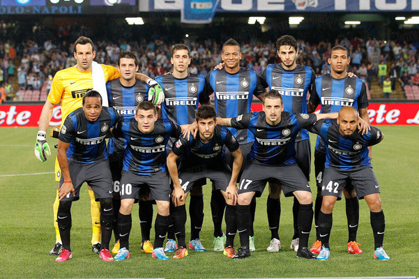牵制 牵制